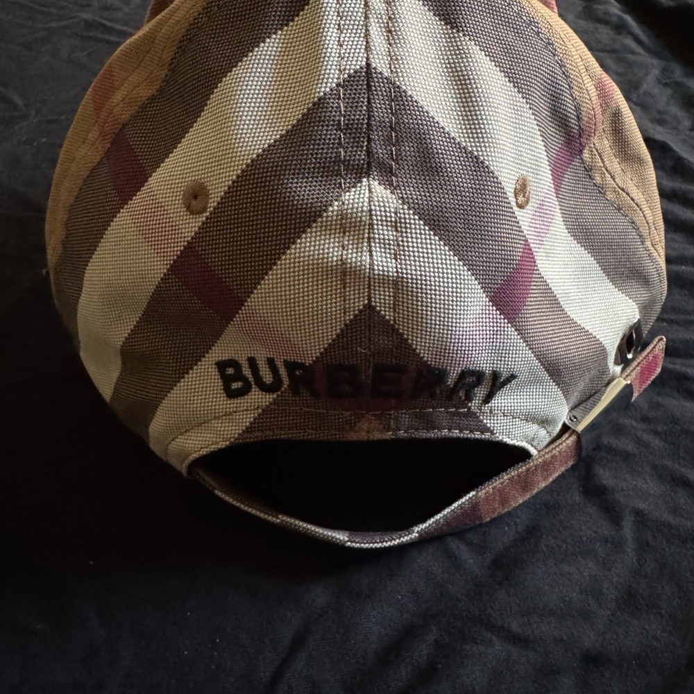 Burberry Birch Brown - Picture 3 of 6